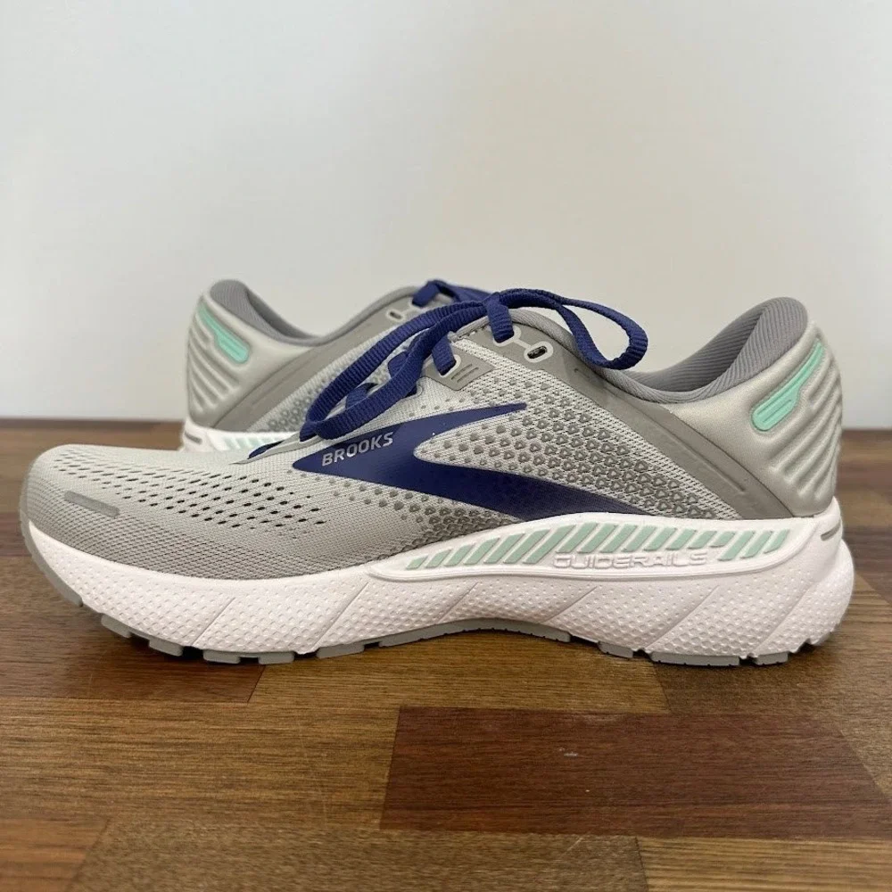 Brooks Womens Sneakers Size 9 Adrenaline GTS 22 Running Shoes Gray Blue Active